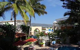 Hotel Palapa Palace Inn